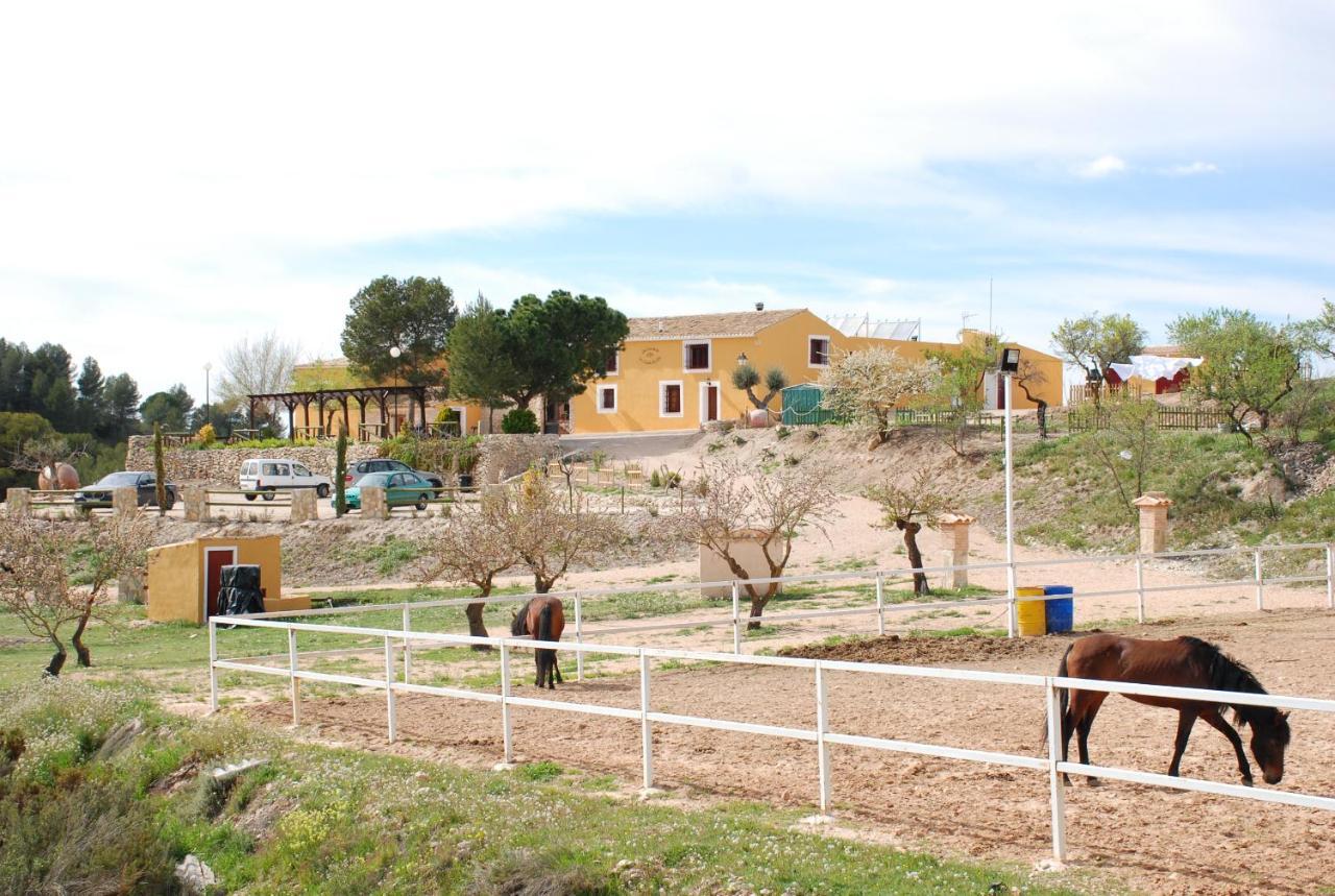 Complejo Rural Las Lomas De Бьяр Экстерьер фото