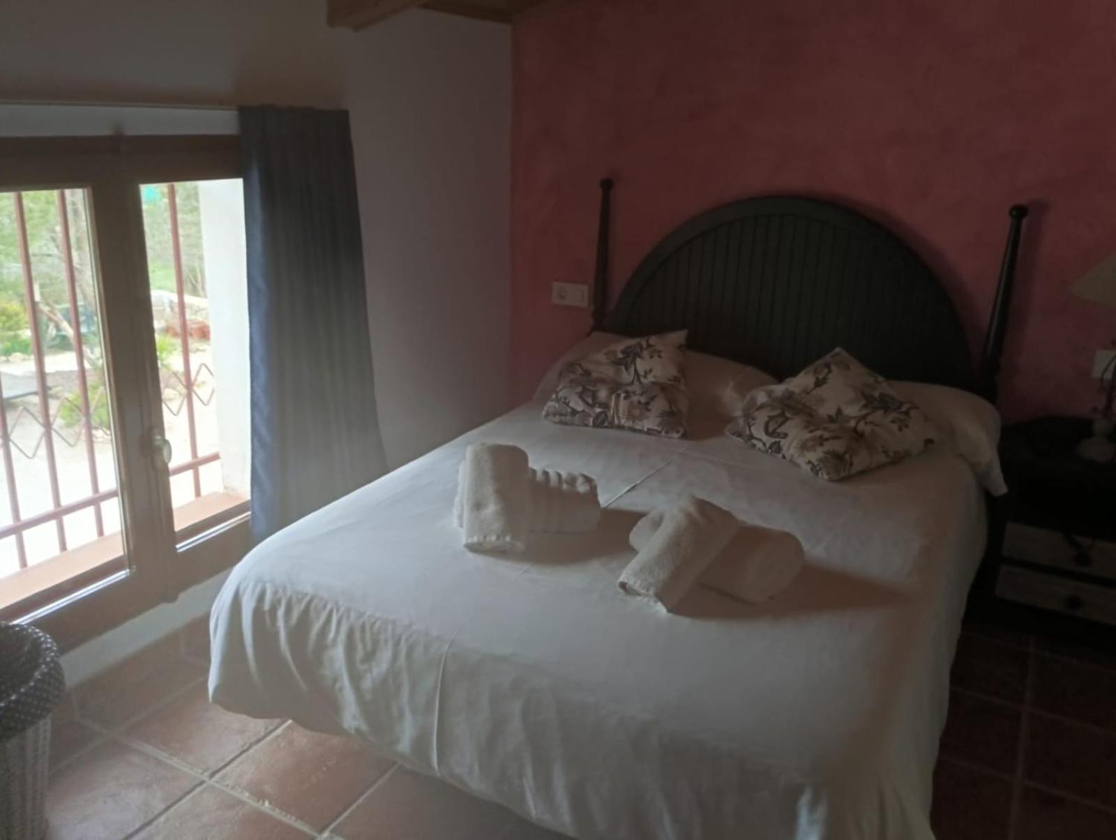 Complejo Rural Las Lomas De Бьяр Экстерьер фото